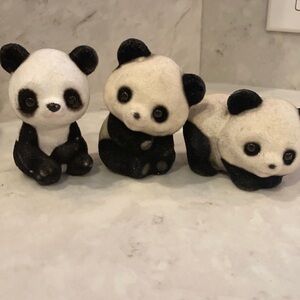 Vintage flocked panda (3) figurines